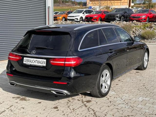 Mercedes-Benz E-Klasse T-Modell Avantgarde E 220 d T *LED*SHZ*PDC*Kamera*Klima*WINTER* 