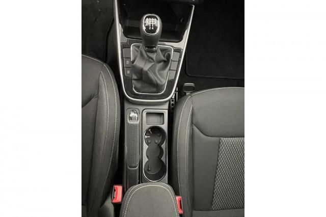 Skoda Fabia Limousine Top Selection 1.0 TSI 70kW (95 PS) 5-Gang Schaltgetriebe 