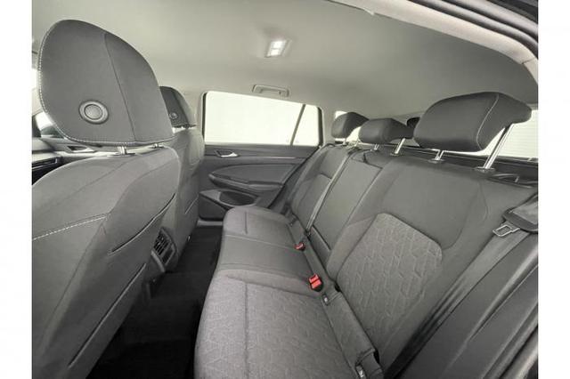 Volkswagen Golf Variant Life Edition 1.5 eTSI 110kW (150 PS) 7-Gang-DSG 
