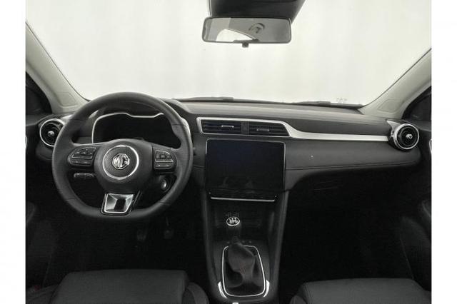 MG ZS Luxury 1.5 DVVT 78 kW (106 PS) 5-Gang Schaltgetriebe 