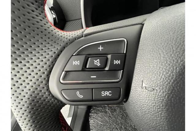 MG ZS Luxury 1.5 DVVT 78 kW (106 PS) 5-Gang Schaltgetriebe 
