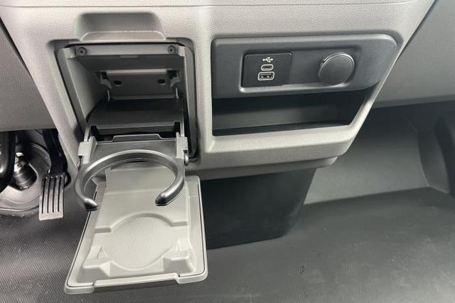 Volkswagen Transporter Kasten kurzer Radstand 2.0 TDI 110kW (150 PS) 8-Gang Automatikgetriebe 
