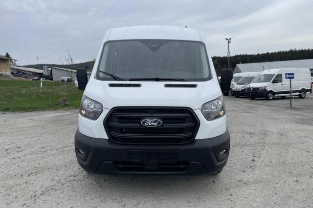 Ford Transit Doppelkabine Kasten 350 L3H2 2.0 TDCi 96kW (130 PS) 6-Gang Schaltgetriebe 