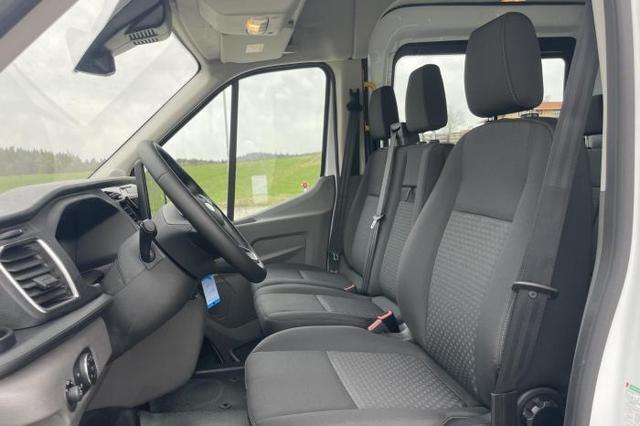 Ford Transit Doppelkabine Kasten 350 L3H2 2.0 TDCi 96kW (130 PS) 6-Gang Schaltgetriebe 
