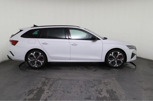 Skoda Octavia Combi RS 2.0 TSI 195kW (265 PS) 7-Gang DSG 