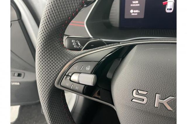 Skoda Octavia Combi RS 2.0 TSI 195kW (265 PS) 7-Gang DSG 