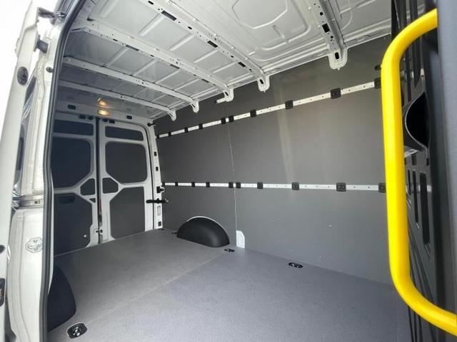 Volkswagen Crafter Kastenwagen Kasten 35 L3H3 2.0 TDI 4Motion 130kW (177 PS) 8-Gang-Automatikgetriebe 