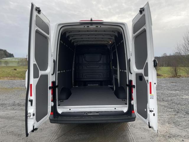 Volkswagen Crafter Kastenwagen Kasten 35 L3H3 2.0 TDI 4Motion 130kW (177 PS) 8-Gang-Automatikgetriebe 