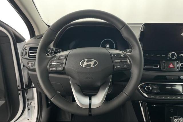 Hyundai i30 GO! 1.0 T-GDi 74kW (100 PS) 6-Gang Schaltgetriebe 