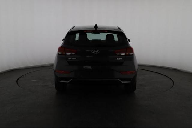 Hyundai i30 GO! 1.0 T-GDi 74kW (100 PS) 6-Gang Schaltgetriebe 