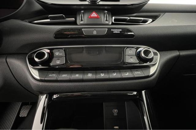 Hyundai i30 GO! 1.0 T-GDi 74kW (100 PS) 6-Gang Schaltgetriebe 