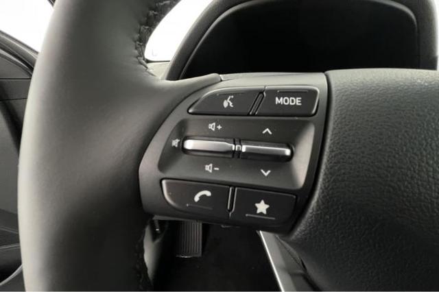 Hyundai i30 GO! 1.0 T-GDi 74kW (100 PS) 6-Gang Schaltgetriebe 