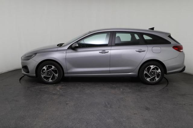 Hyundai i30 Kombi Edition 1.0 T-GDI 74 kW (101 PS) 7-Gang DCT 