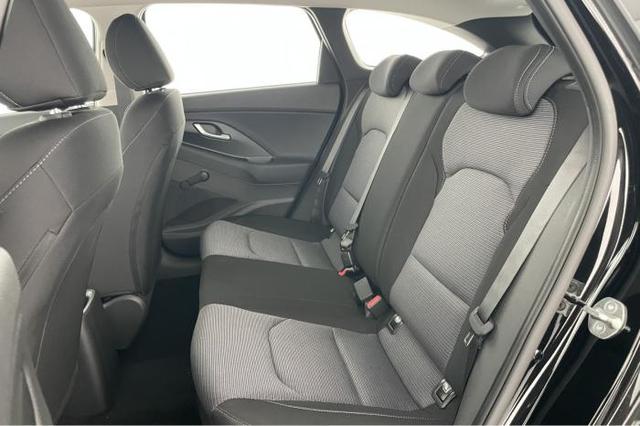 Hyundai i30 Kombi Edition 1.0 T-GDI 74 kW (101 PS) 7-Gang DCT 