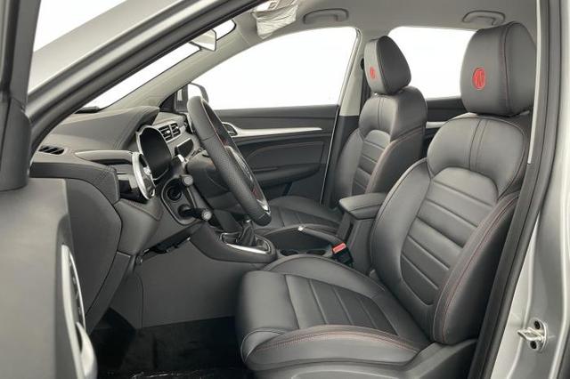 MG ZS Luxury 1.5 DVVT 78 kW (106 PS) 5-Gang Schaltgetriebe 