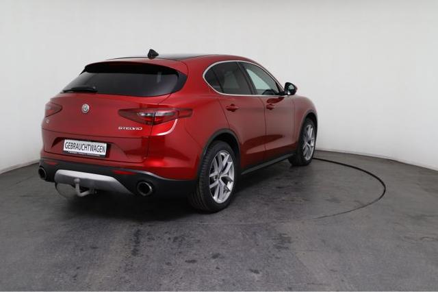 Alfa Romeo Stelvio 2.0 Turbo 16V Q4 First Edition *PANO*Leder*LED*SHZ*Keyless*PDC*Kamera* 