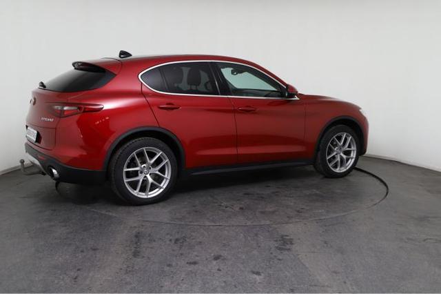 Alfa Romeo Stelvio 2.0 Turbo 16V Q4 First Edition *PANO*Leder*LED*SHZ*Keyless*PDC*Kamera* 
