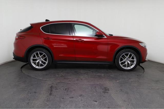 Alfa Romeo Stelvio 2.0 Turbo 16V Q4 First Edition *PANO*Leder*LED*SHZ*Keyless*PDC*Kamera* 