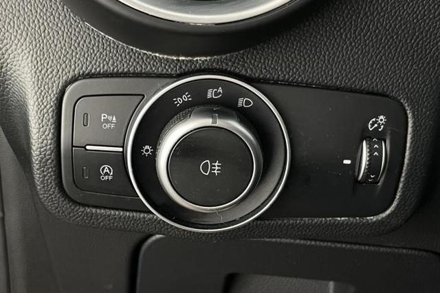 Alfa Romeo Stelvio 2.0 Turbo 16V Q4 First Edition *PANO*Leder*LED*SHZ*Keyless*PDC*Kamera* 