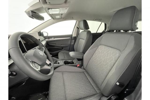 Volkswagen Golf Limousine Life Edition 1.5 TSI 85kW (115 PS) 6-Gang Schaltgetriebe 