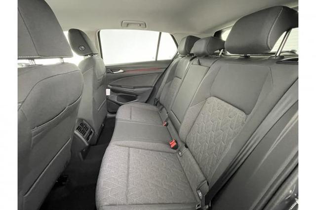 Volkswagen Golf Limousine Life Edition 1.5 TSI 85kW (115 PS) 6-Gang Schaltgetriebe 