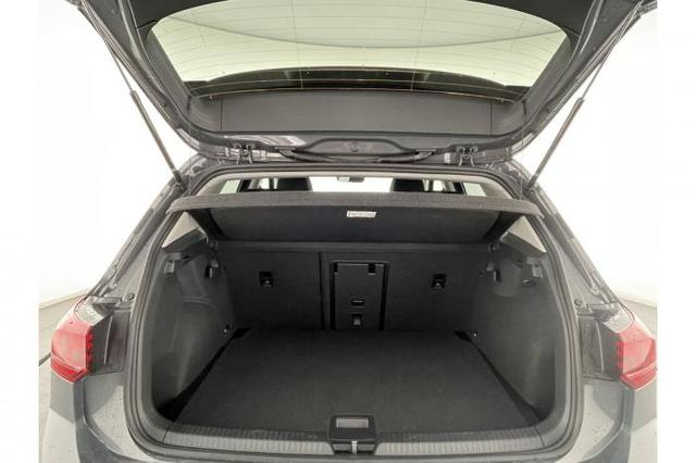 Volkswagen Golf Limousine Life Edition 1.5 TSI 85kW (115 PS) 6-Gang Schaltgetriebe 