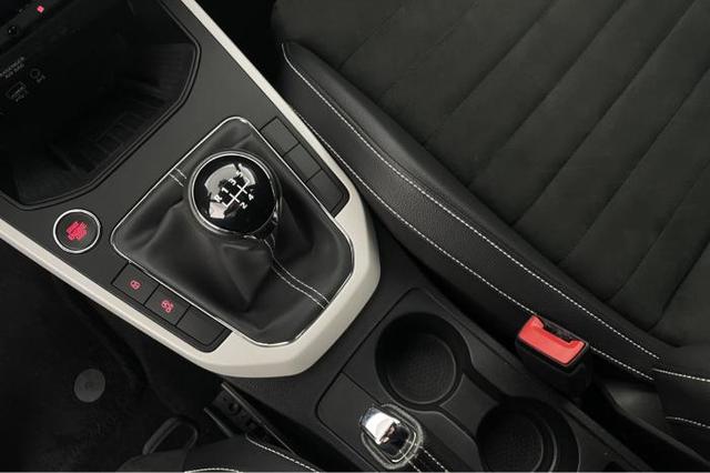 Seat Arona Xcellence 1.0 TSI Xcellence*NAVI*LED*SHZ*PDC*WINTER* 