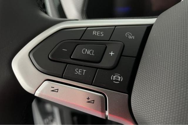 Volkswagen T-Cross Life 1.0 TSI 85kW (115 PS) 7-Gang-DSG 