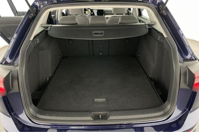 Volkswagen Golf Variant Alltrack 2.0 TDI *PANO*AHK*NAVI*ACC* 