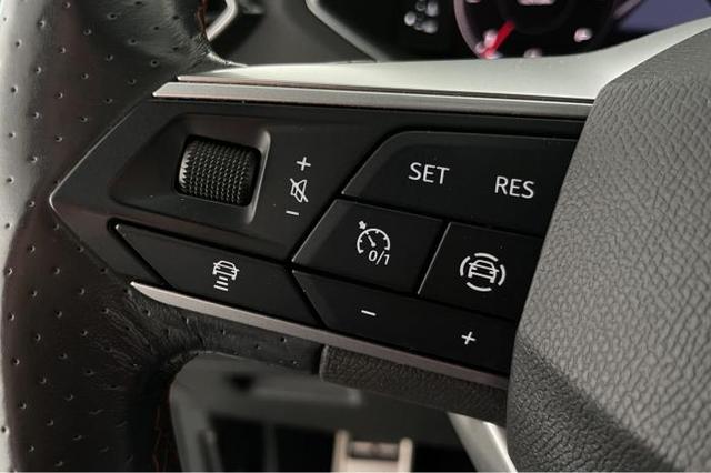 Seat Tarraco FR 2.0 TDI 4Drive *PANO*NAVI*ACC*SHZ*PDC* 