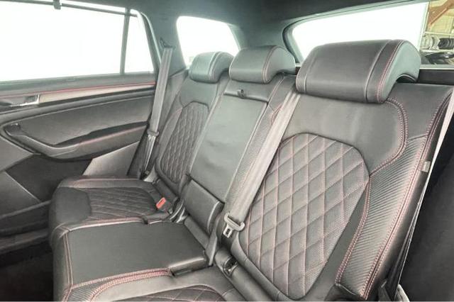 Skoda Kodiaq RS 2.0 TSI 4x4 *AHK*NAVI*ACC*Leder*LED*SHZ*PDC* 
