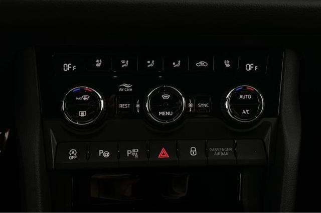 Skoda Kodiaq RS 2.0 TSI 4x4 *AHK*NAVI*ACC*Leder*LED*SHZ*PDC* 
