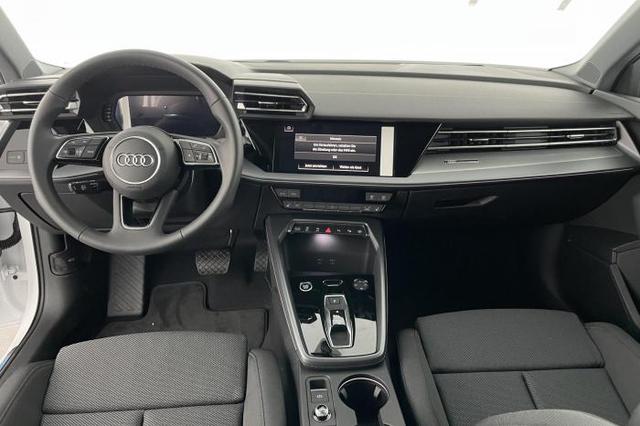 Audi A3 35 TFSI 110kW (150 PS) 7-Gang S-tronic 