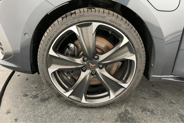 Cupra Leon Sportstourer 1.4 e-Hybrid ST *DCC*NAVI*LED*SHZ*PDC* 