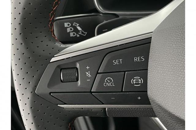 Seat Leon Sportstourer FR Plus 1.5 eTSI 110kW (150 PS) 7-Gang DSG 