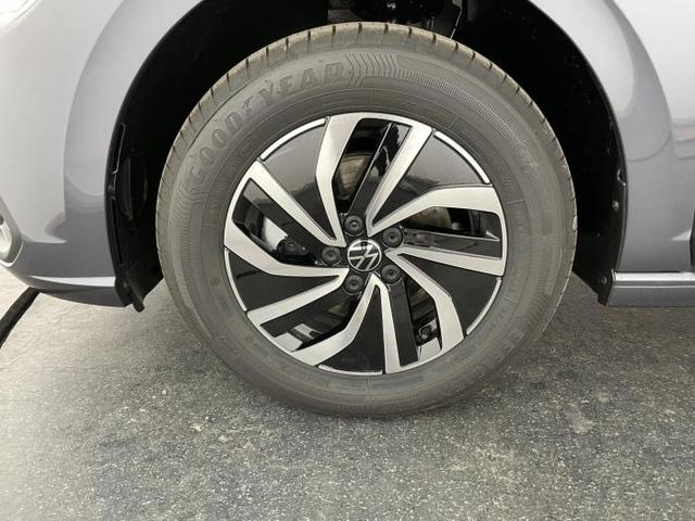 Volkswagen Polo Life Edition 1.0 TSI 85kW (115 PS) 7-Gang-Doppelkupplungsgetriebe DSG 