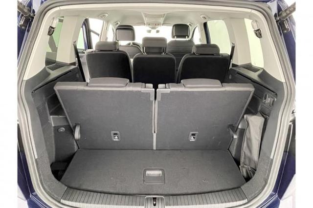Volkswagen Touran Limited Edition 7-Sitzer 1.5 TSI 110 KW (150 PS) 7-Gang DSG 