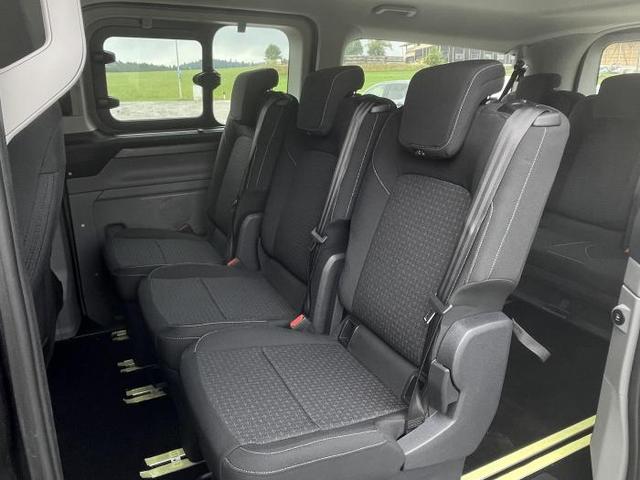 Ford Tourneo Custom Trend L2 9-Sitzer 320 2.0 EcoBlue 100kW (136 PS) 6-Gang Schaltgetriebe 