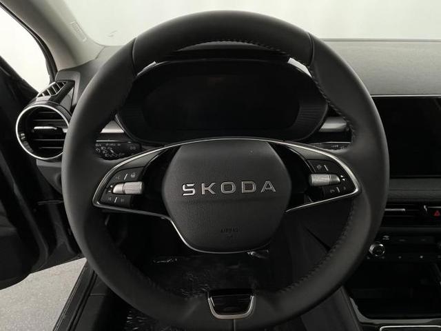 Skoda Fabia Limited Edition Plus 1.0 TSI 70 KW (95 PS) 5-Gang Schaltgetriebe 