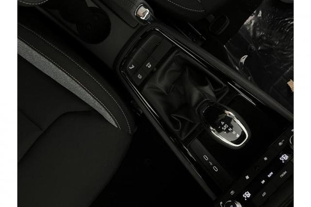 Skoda Kamiq Selection 1.0 TSI 85kW (116 PS) 7-Gang DSG 