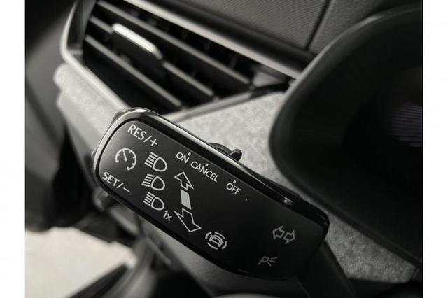 Skoda Kamiq Selection 1.0 TSI 85kW (116 PS) 7-Gang DSG 