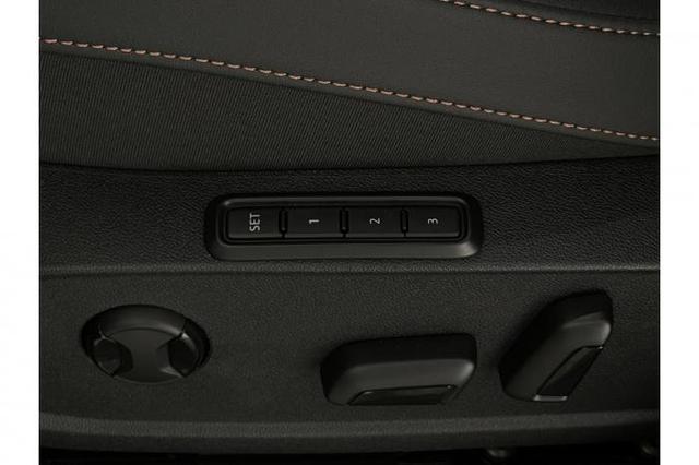 Cupra Formentor VZ 2.0 TSI *DCC*AHK*NAVI*ACC*LED*SHZ* 