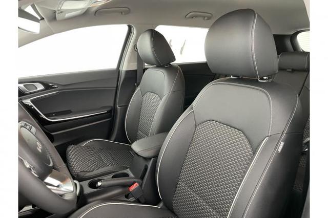 Kia Ceed Sportswagon Gold Plus SW 1.5 T-GDi 103 kW (140 PS) 7-Gang DCT 