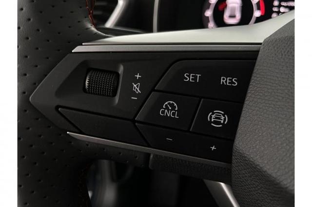 Seat Leon FR 1.5 eTSI 110kW (150 PS) 7-Gang DSG 