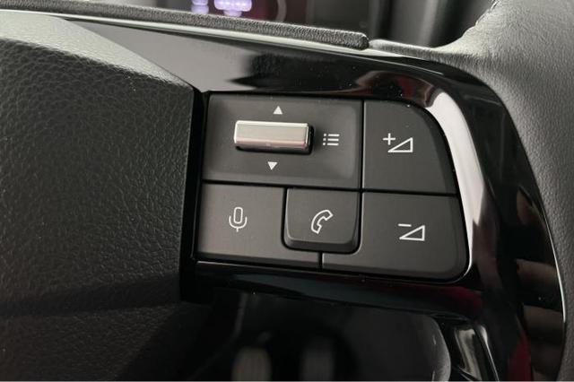 Fiat Doblò Doblo Panorama 1.5 HDi *LED*SHZ*PDC*SpurHa*Klima* 