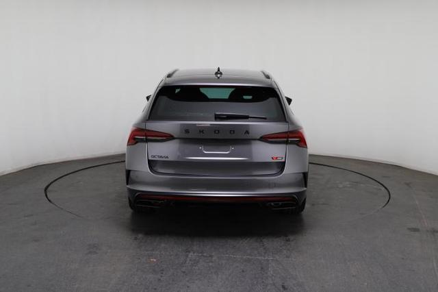 Skoda Octavia Combi RS 2.0 TSI 195kW (265 PS) 7-Gang-DSG 