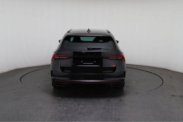 Skoda Octavia Combi RS 2.0 TSI 195kW (265 PS) 7-Gang-DSG 