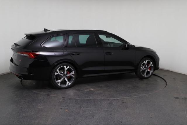 Skoda Octavia Combi RS 2.0 TSI 195kW (265 PS) 7-Gang-DSG 