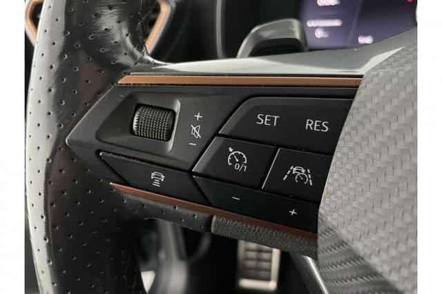 Cupra Leon Sportstourer 1.4 e-Hybrid ST *DCC*NAVI*LED*SHZ*PDC* 