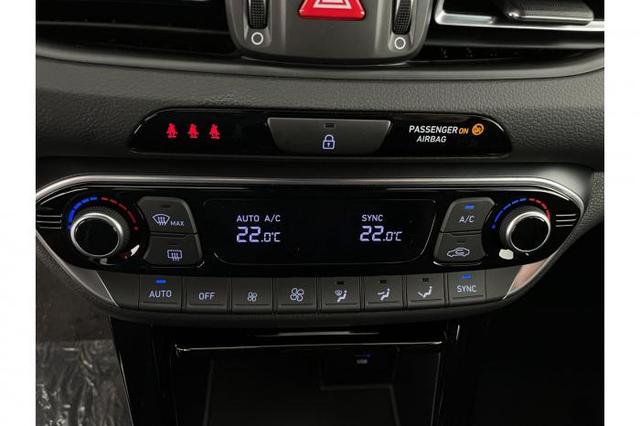 Hyundai i30 N-Line HB 1.5 T-GDI 103kW (140 PS) 7-Gang-DCT 